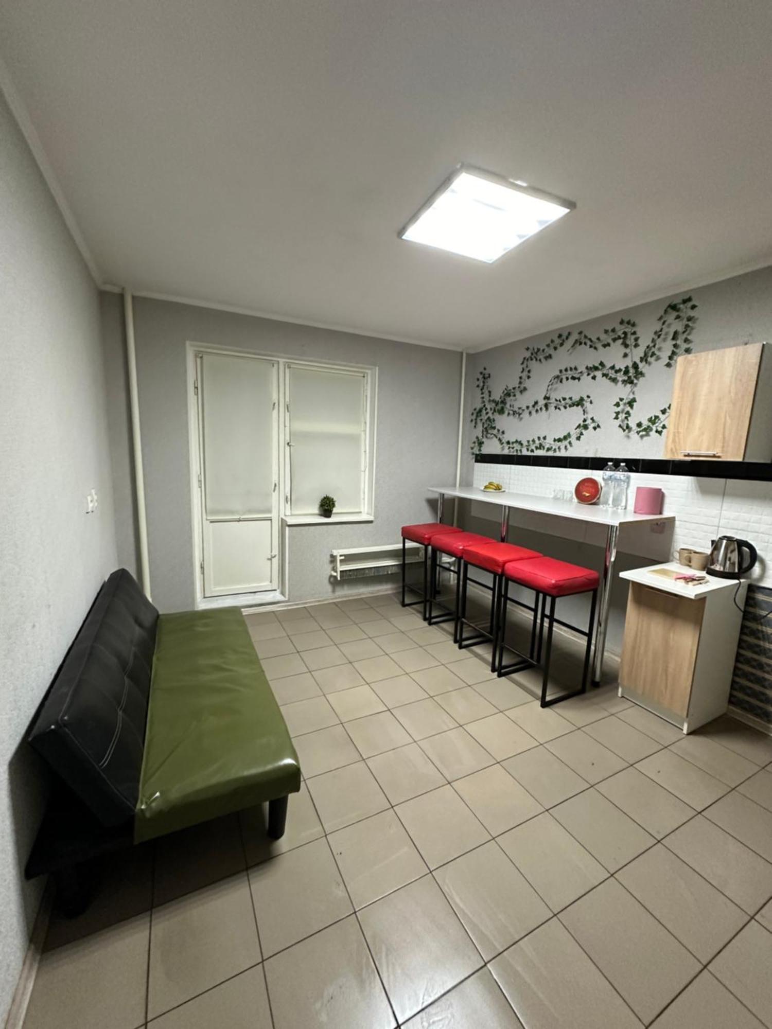 Ararat-Poznyaki Hostel Kiev Exterior foto